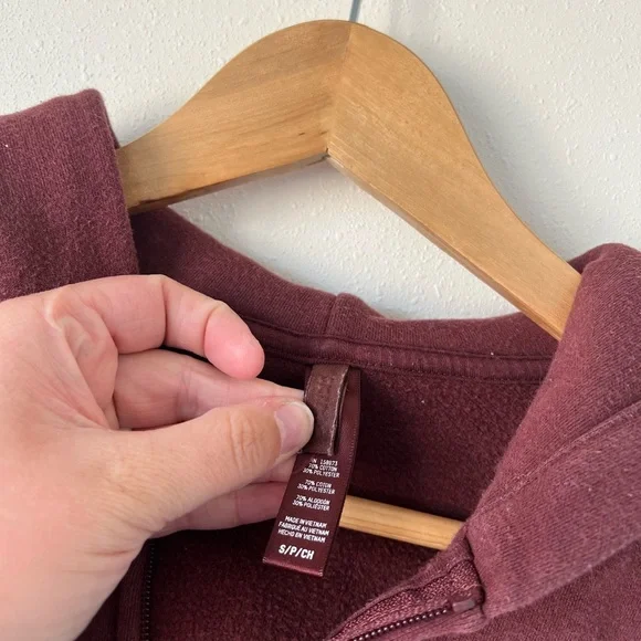 skims zip up size small - Picture 4 of 5